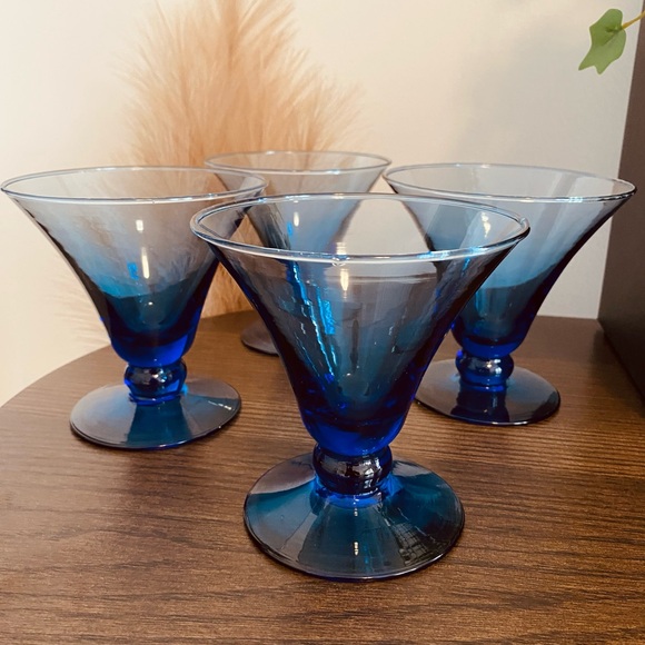 Set of Four Blue Glass Martini Glasses - Picture 3 of 10